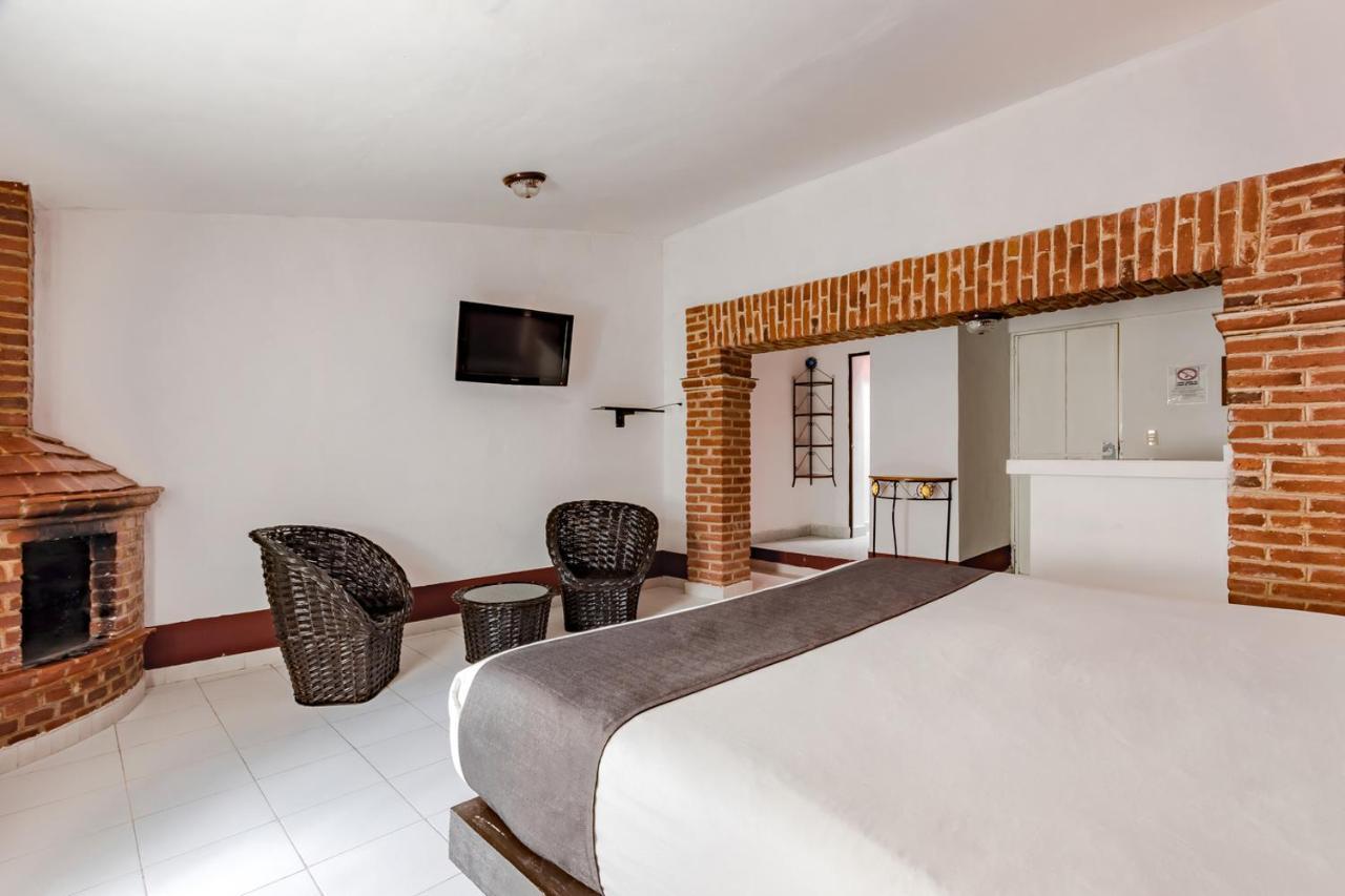 Ayenda Meson Del Rio Hotel Tepotzotlan Kültér fotó