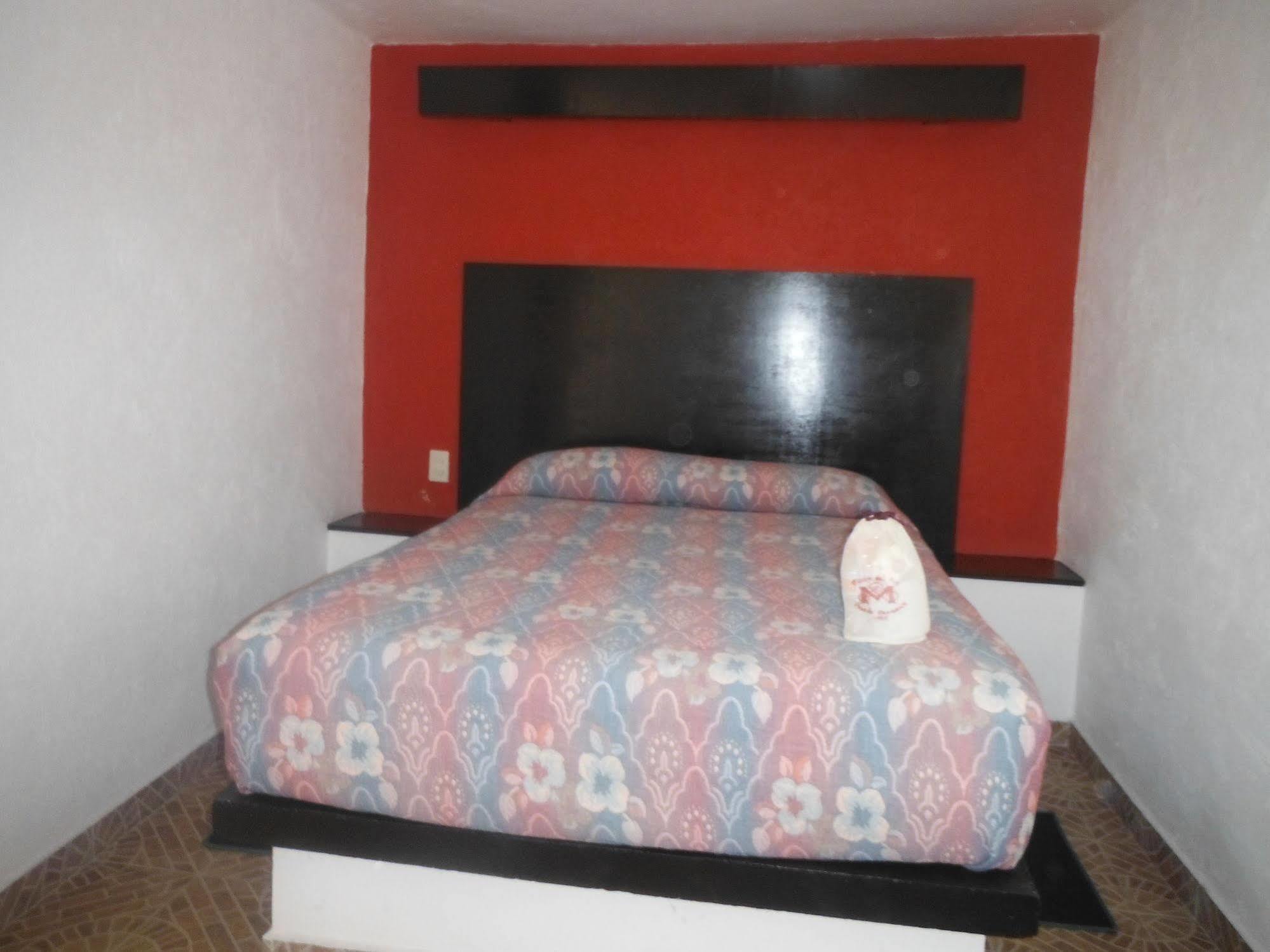 Ayenda Meson Del Rio Hotel Tepotzotlan Kültér fotó